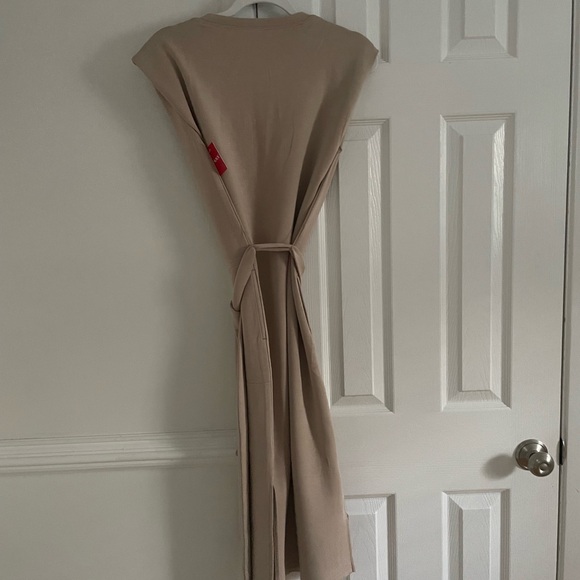 NWT Spanx Air Essentials Aire Sleeveless Tank Dress Wrap Belt Tahini - Picture 5 of 8